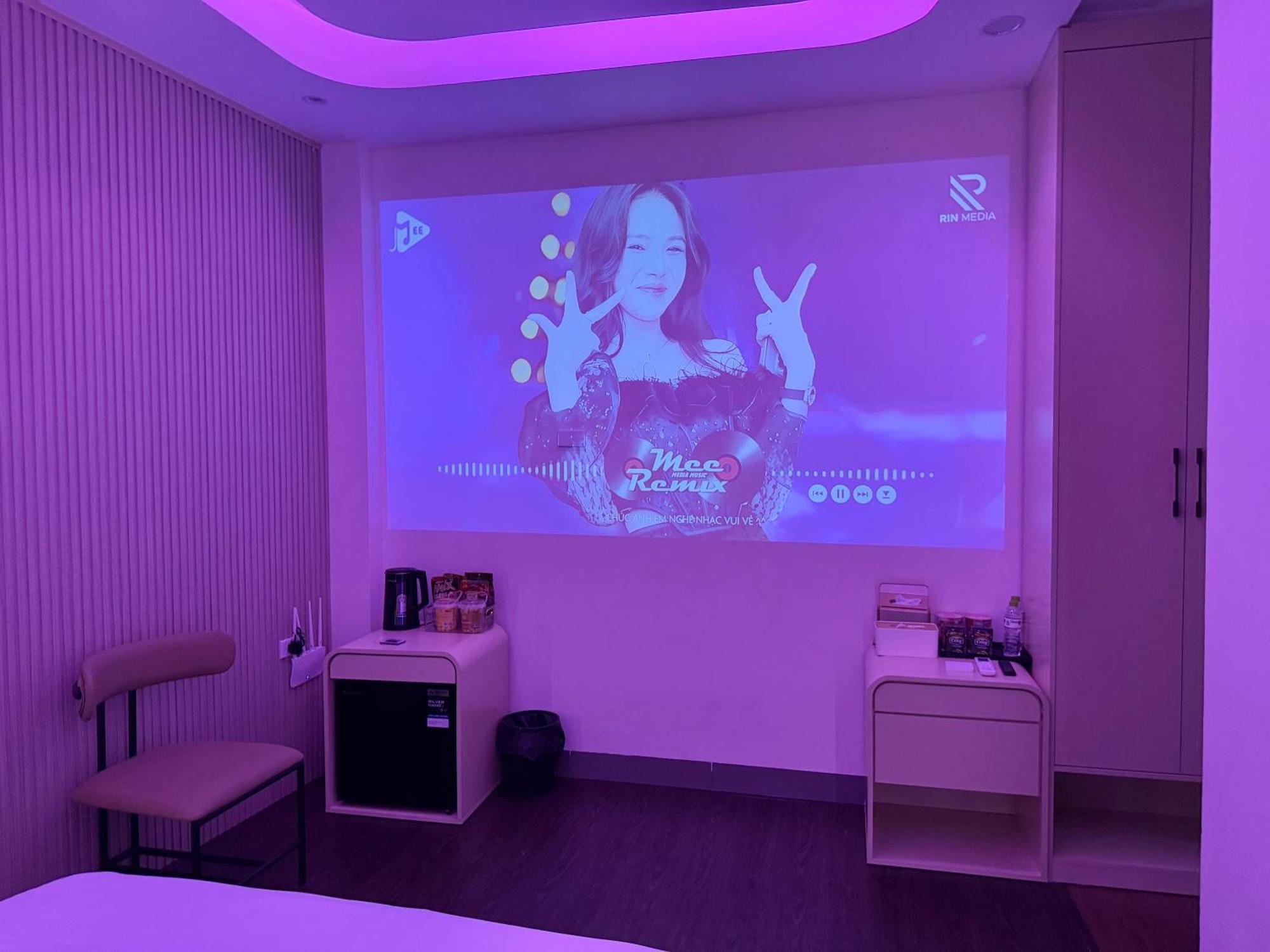 Star Night Hotel And Apartment, Hanoi